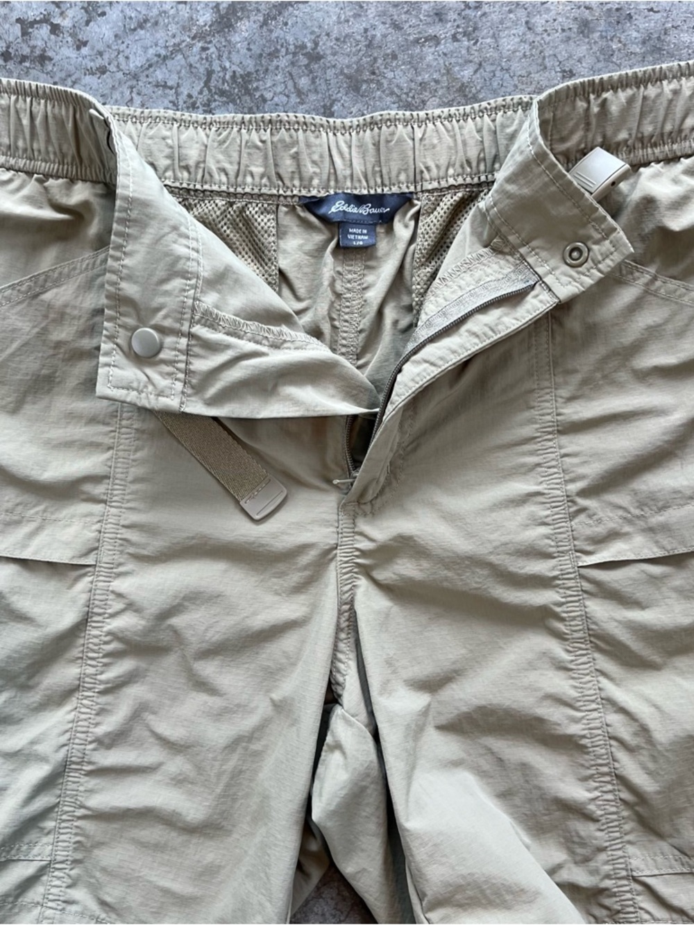 Eddie Bauer Lightweight Elastic Waist Tan Hybrid Shorts - Picture 9 of 14